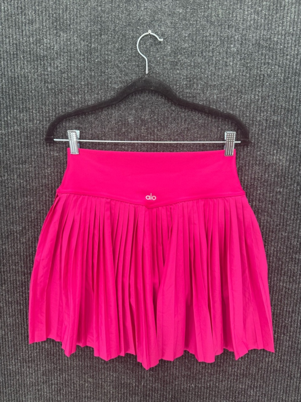Alo Yoga Grand Slam Tennis Skirt - Magenta Crush Size Large